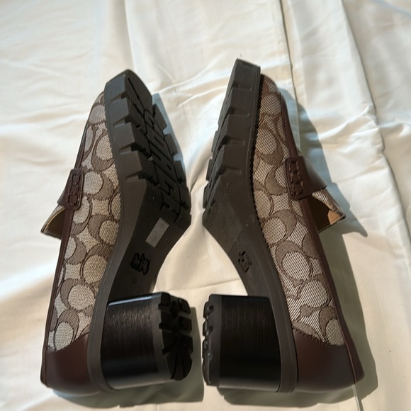 Coach Cora Loafers, 6.5B - Picture 3 of 7